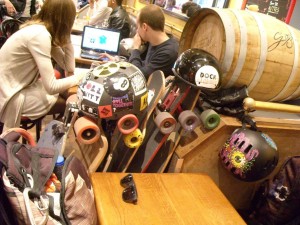 Randonnée skateboard Paris association Riderz