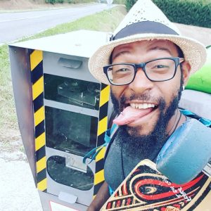 Floart en skateboard sur les routes de France