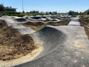 Construction du Pump track de Montévrain par My-tracks